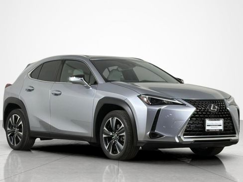 Used 2023 Lexus UX 250h FWD w/ Accessory Package (Z2) image 7