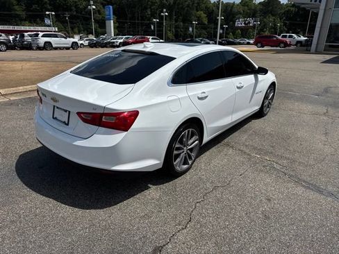 Used 2023 Chevrolet Malibu LT FWD image 5