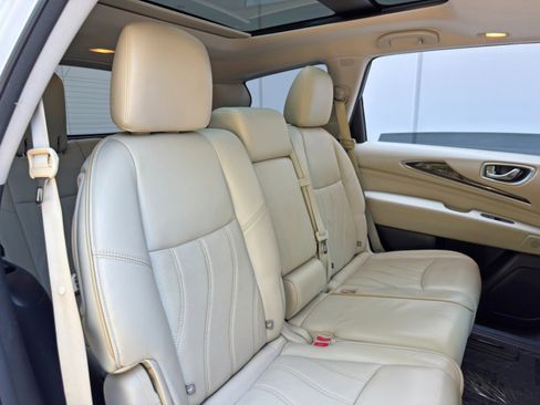 Used 2015 INFINITI QX60 Luxe w/ Deluxe Touring Package AWD/4WD image 41