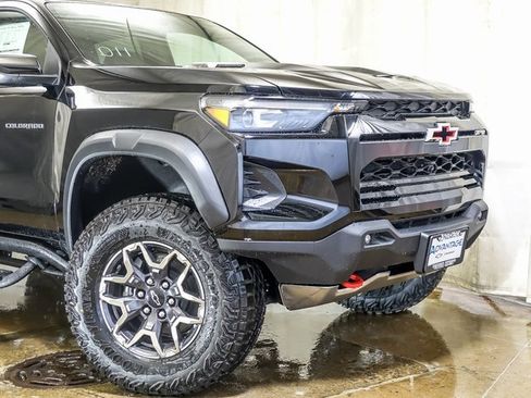 New 2026 Chevrolet Colorado ZR2 w/ Technology Package image 3