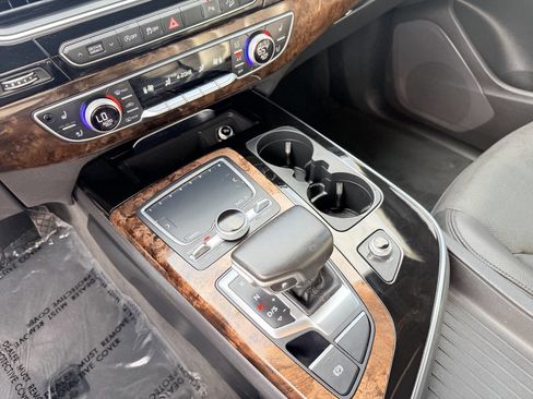 Used 2017 Audi Q7 3.0T Premium Plus image 19