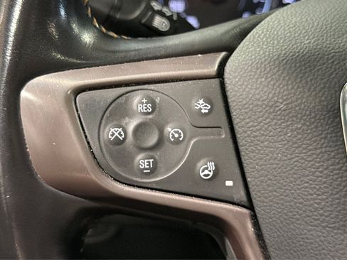 Used 2022 GMC Terrain AT4 w/ Infotainment Package II AWD/4WD image 25