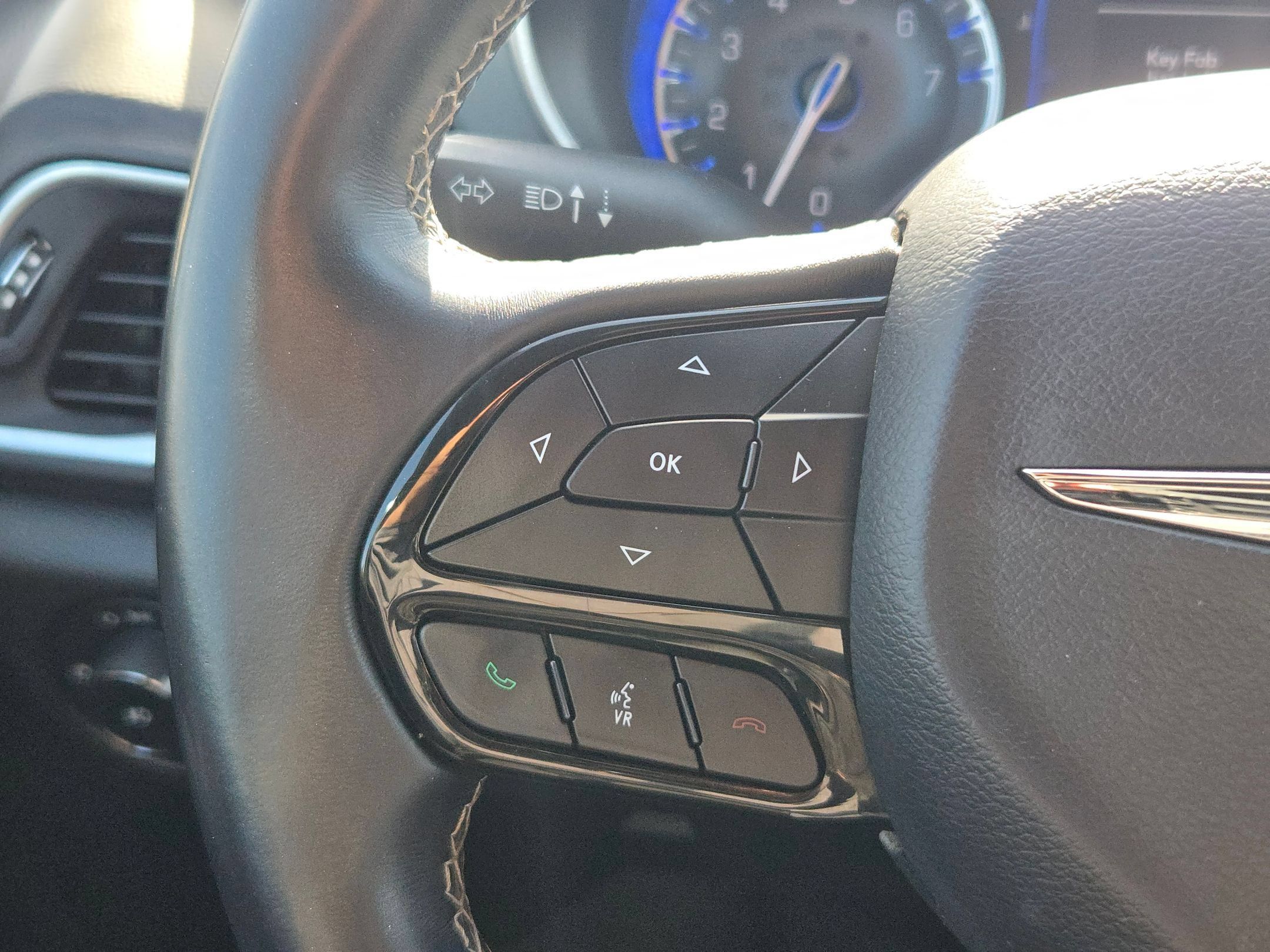 Used 2018 Chrysler Pacifica Touring Plus w/ S Appearance Package FWD image 20