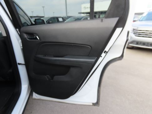 Used 2016 GMC Terrain SLE w/ Convenience Package image 12