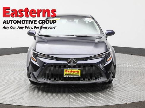Used 2022 Toyota Corolla LE w/ Carpet Mat Package (TMS) image 2