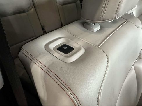 Used 2025 Ford Expedition Max Active image 44