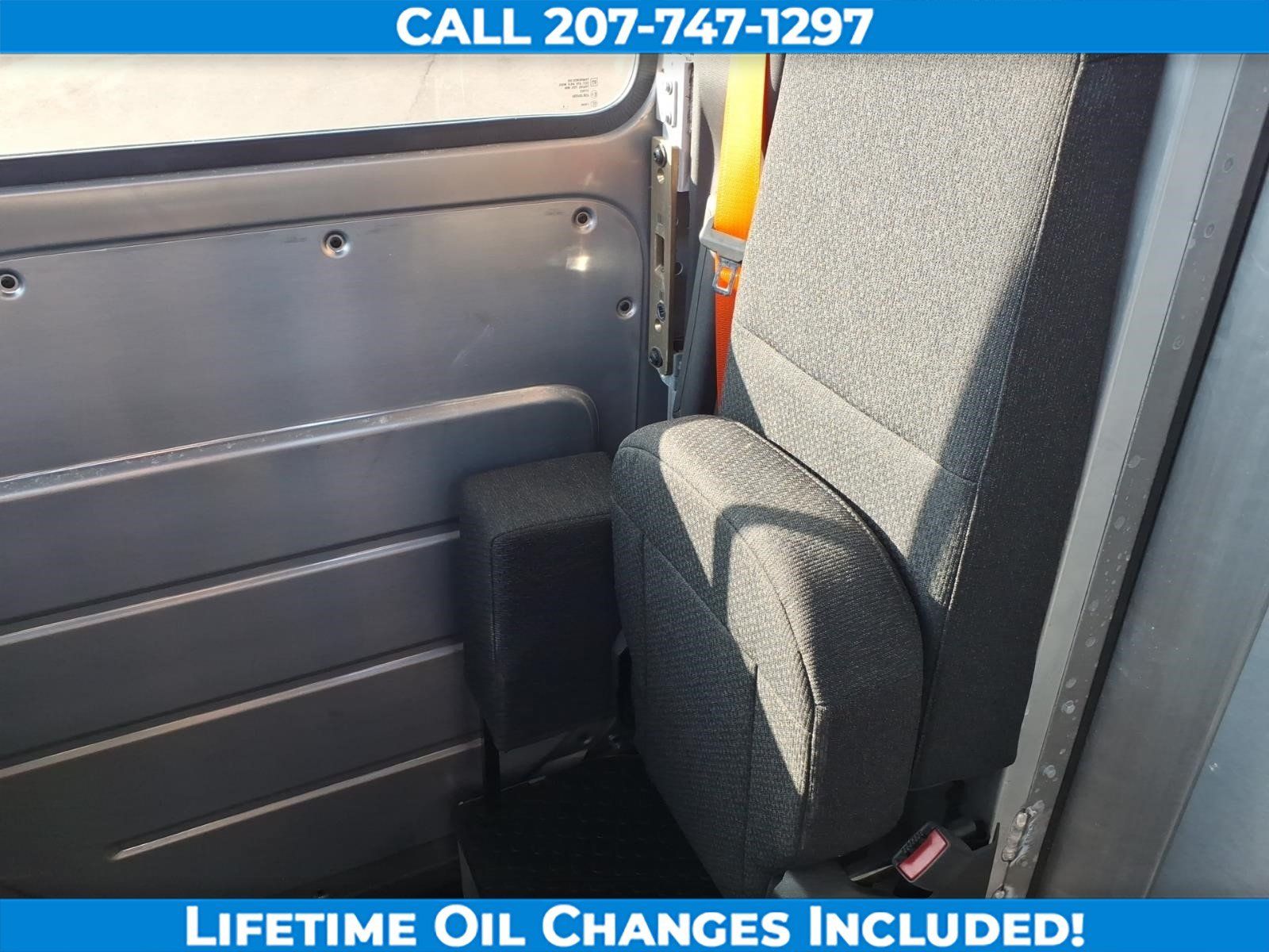 Used 2024 Chevrolet Brightdrop 600 w/ Commercial Equipment Package AWD/4WD image 18