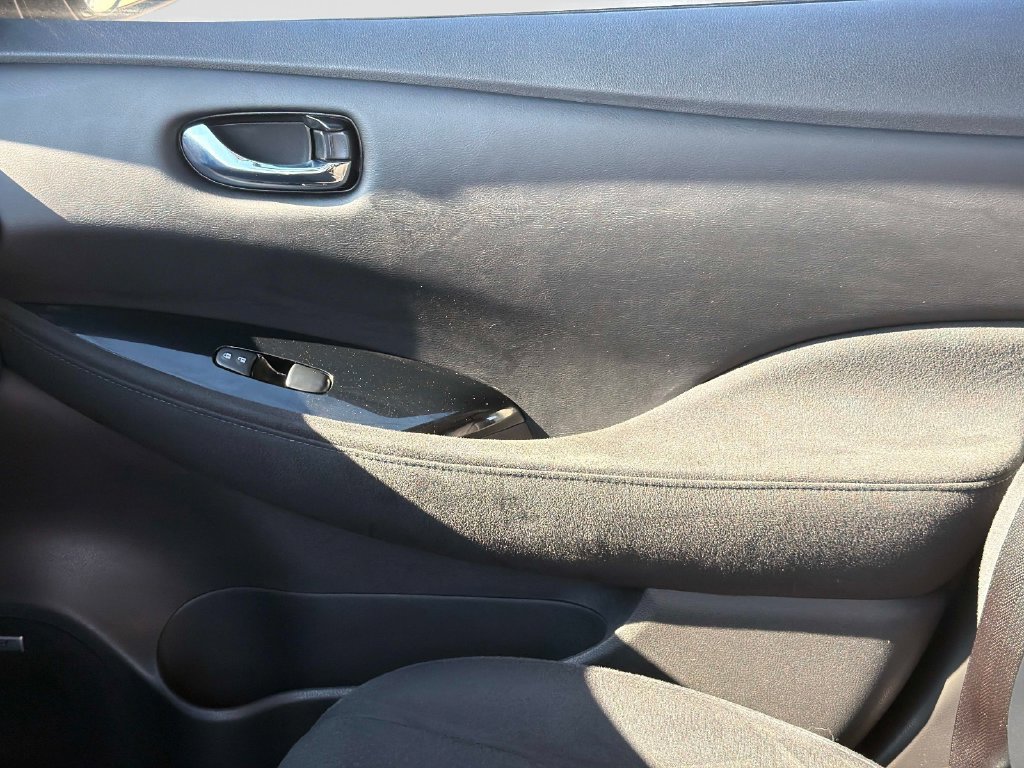 Used 2017 Nissan Leaf SV w/ Premium Package FWD image 22
