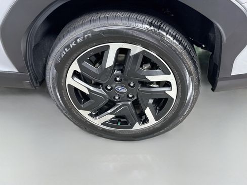 Used 2025 Subaru Forester Limited AWD/4WD image 31