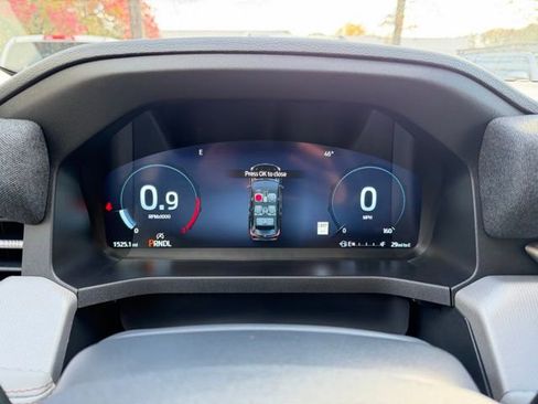 New 2025 Ford Explorer Active w/ Active Comfort Package image 17