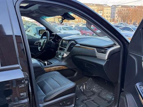 Used 2015 GMC Yukon XL Denali w/ Premium Package image 9