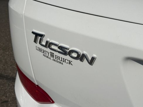 Used 2016 Hyundai Tucson Limited w/ Option Group 03 FWD image 31