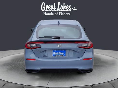 Used 2023 Honda Civic Sport image 4