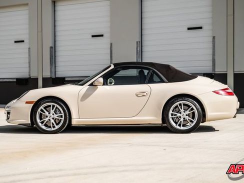 Used 2009 Porsche 911 Carrera RWD image 33