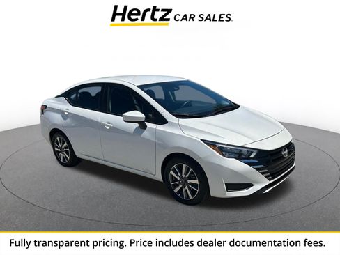 Used 2025 Nissan Versa SV FWD image 1