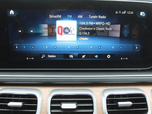 Used 2020 Mercedes-Benz GLS 450 4MATIC image 46