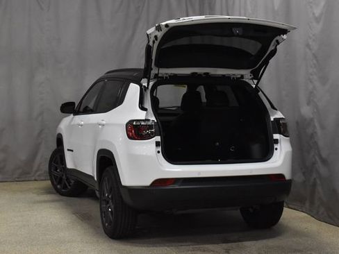 New 2026 Jeep Compass Limited image 30