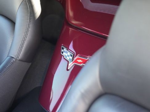 Used 2007 Chevrolet Corvette Convertible w/ Preferred Equipment Group image 24