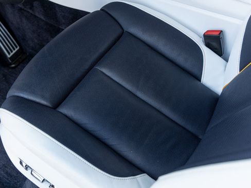 Used 2024 Rolls-Royce Cullinan Black Badge image 23