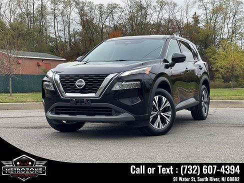 Used 2021 Nissan Rogue SV AWD/4WD image 1