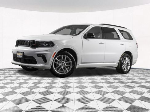 Used 2023 Dodge Durango GT AWD/4WD image 2