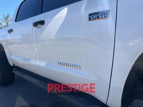 Used 2018 Toyota Tundra Platinum AWD/4WD image 18