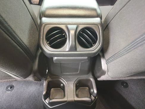 Used 2023 Jeep Wrangler Unlimited Sport AWD/4WD image 24