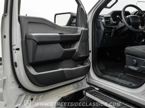 Used 2024 Ford F150 STX image 38