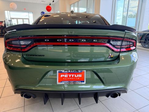Used 2023 Dodge Charger Scat Pack w/ Plus Group RWD image 8