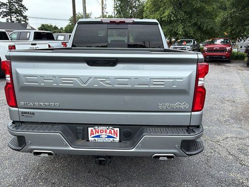 Certified 2024 Chevrolet Silverado 1500 High Country w/ High Country Premium Package AWD/4WD image 6