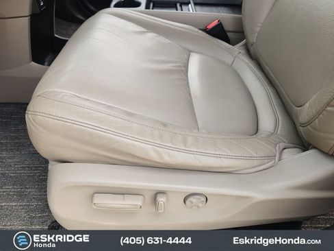 Used 2023 Honda Odyssey EX-L image 24