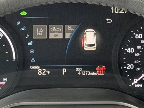 Certified 2025 Toyota Sienna XLE FWD image 14
