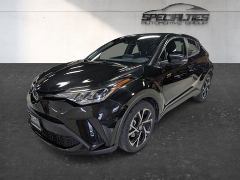 Used 2021 Toyota C-HR XLE FWD image 5