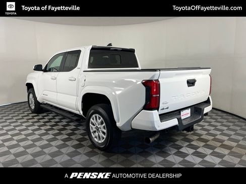 Used 2025 Toyota Tacoma SR5 w/ SR5 Upgrade Package AWD/4WD image 3