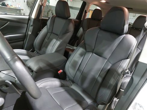 Used 2023 Subaru Ascent Limited image 16