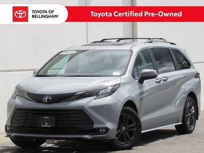 Certified 2024 Toyota Sienna XLE Woodland Edition