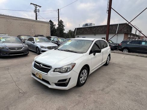 Used 2016 Subaru Impreza 2.0i AWD/4WD image 3