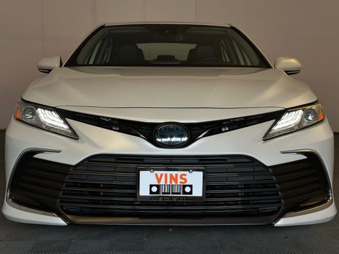 Used 2022 Toyota Camry XLE w/ Cold Weather Package FWD image 23