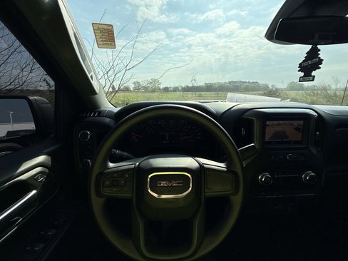 Certified 2023 GMC Sierra 1500 Pro w/ Graphite Edition image 17