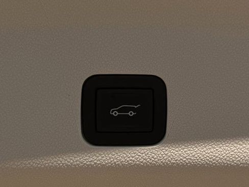 Certified 2026 Cadillac Escalade ESV Platinum Sport w/ LPO, ONYX Package image 35