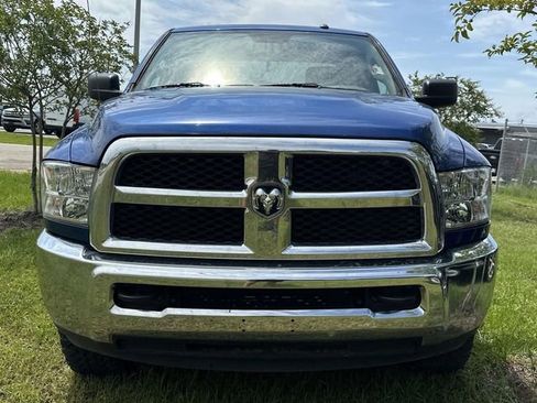 Used 2018 RAM 2500 Tradesman w/ Chrome Appearance Group AWD/4WD image 12