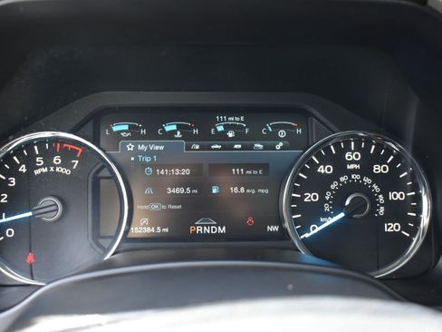 Used 2019 Ford F150 Lariat w/ Equipment Group 502A Luxury AWD/4WD image 10