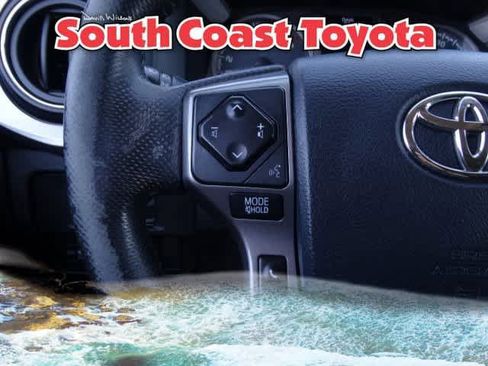 Used 2016 Toyota Tacoma SR5 image 35