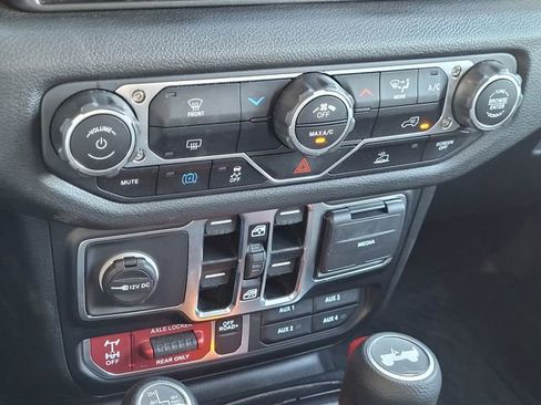 Certified 2025 Jeep Wrangler Unlimited Sport S 4xe image 11