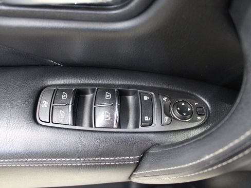 Used 2018 INFINITI QX80 2WD w/ Driver Assistance Package image 31