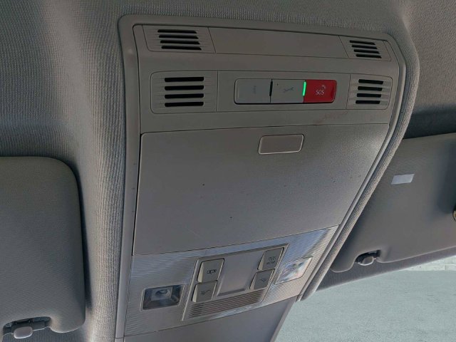 Certified 2023 Volkswagen Tiguan SE FWD image 22