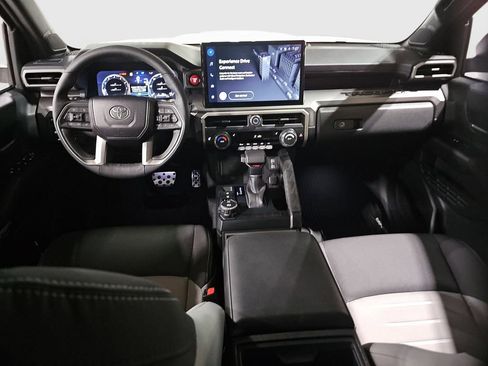 Certified 2025 Toyota Tacoma TRD Sport w/ TRD Sport Upgrade Package image 19