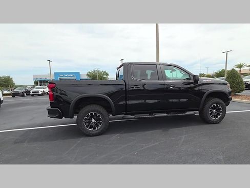 New 2026 Chevrolet Silverado 1500 ZR2 AWD/4WD image 18