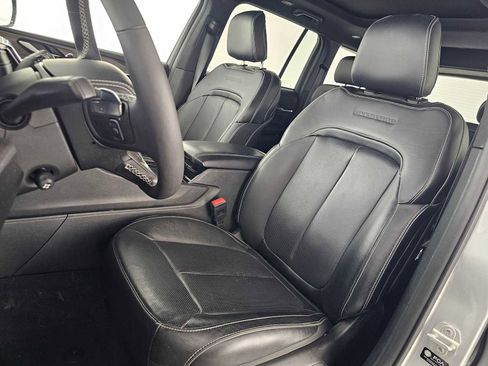 Used 2023 Jeep Grand Cherokee Overland AWD/4WD image 21