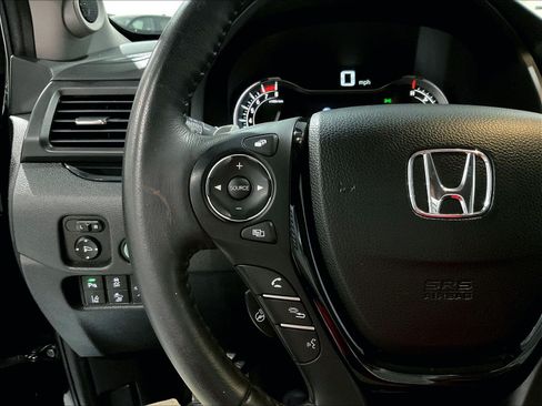 Used 2020 Honda Ridgeline RTL-E image 10